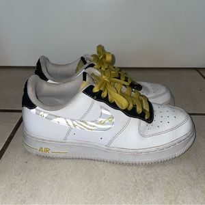 Nike Air Force 1 ‘07 Gold Link Zebra
